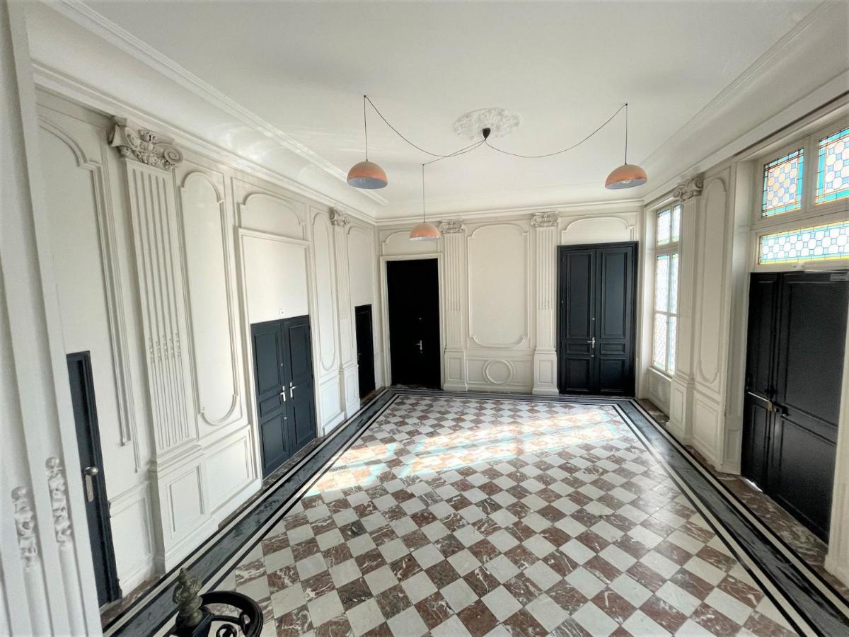 Aux Clefs Des Sacres - Dans Un Hotel Particulier Situe Rue Du Marc - Reims - Hyper Centre Forum Mairie Boulingrin Экстерьер фото