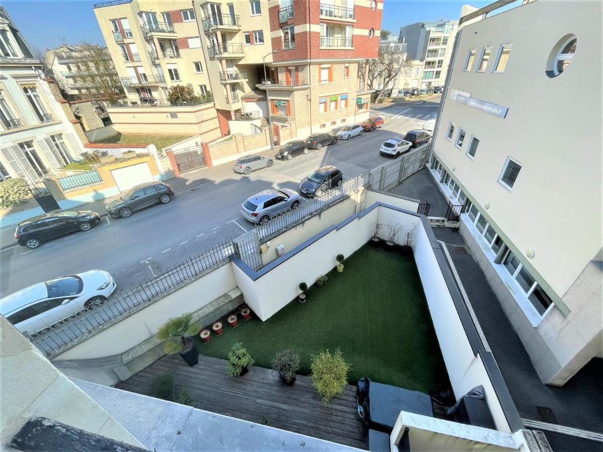 Aux Clefs Des Sacres - Dans Un Hotel Particulier Situe Rue Du Marc - Reims - Hyper Centre Forum Mairie Boulingrin Экстерьер фото