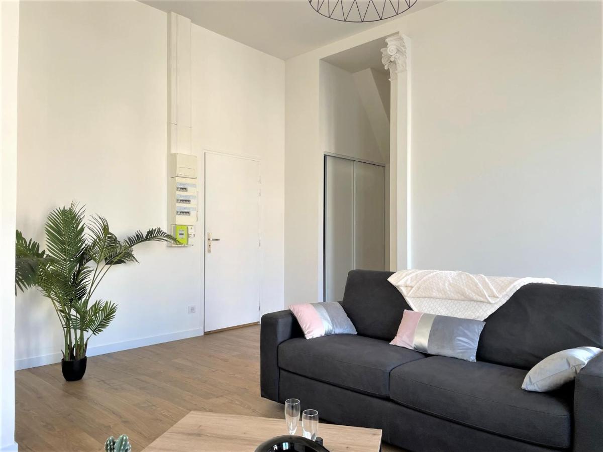 Aux Clefs Des Sacres - Dans Un Hotel Particulier Situe Rue Du Marc - Reims - Hyper Centre Forum Mairie Boulingrin Экстерьер фото